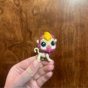 LPS Littlest Pet Shop Beardly Baboon #324